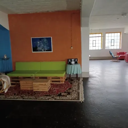 Zelten Im Vorhandenen Zelt Im Loftcamp *